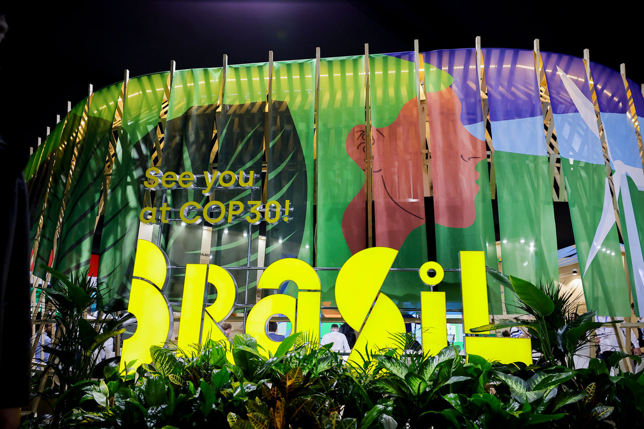 World Falling Behind on 2030 Clean Energy Goals, New Report Warns