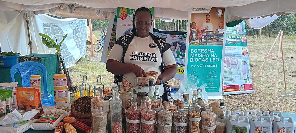 Farmers Explore Indigenous Seeds, Soil Health and Clean Energy